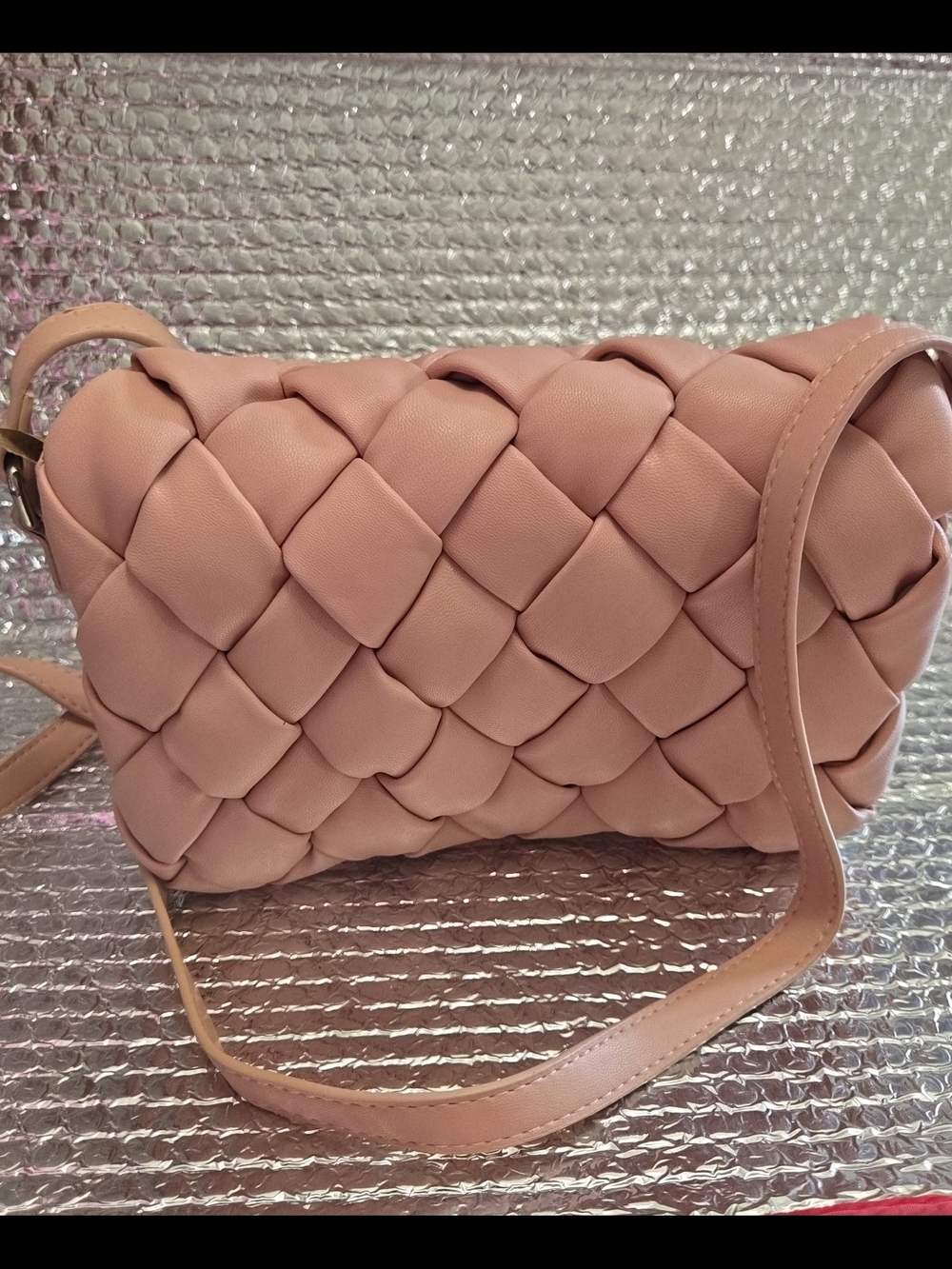 Woven Crossbody Bag in Blush Rose